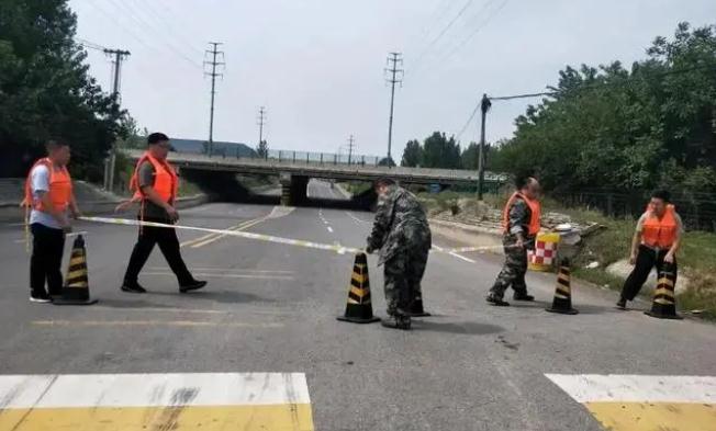 濰城區(qū)|實(shí)戰(zhàn)化演練， 筑牢防汛&ldquo;安全堤&rdquo;